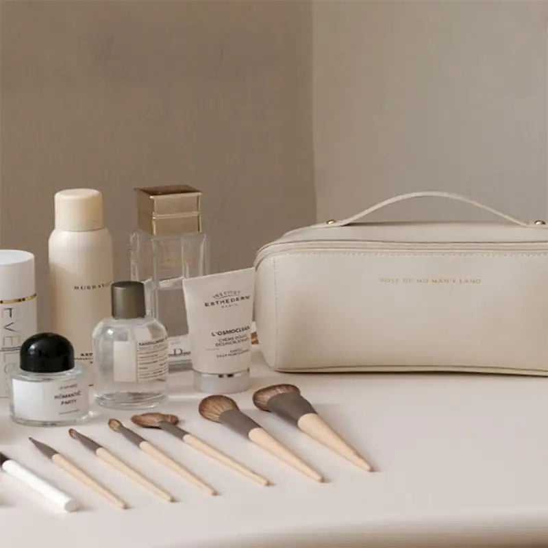 Women's Toiletry Bag - Glo Shop